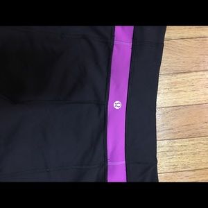 Women’s Lululemon pants.